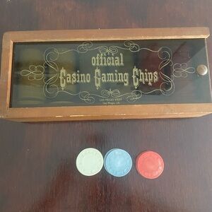 Vintage Classic Casino Gaming Chips Set - Red, Blue, Cream